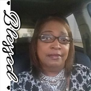 Meet your Posher, Karon